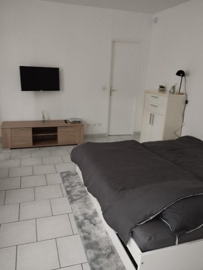 Charmant Studio Canape Lit Netflix Prime Video Dazn Wifi Le Havre Dış mekan fotoğraf